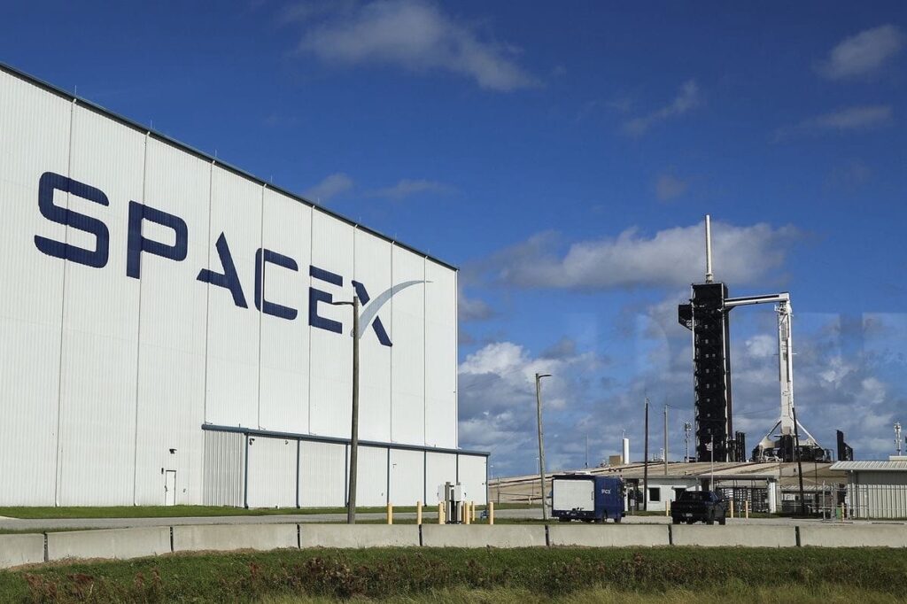 SpaceX stock in Nigeria related image showing SpaceX office headquarters building